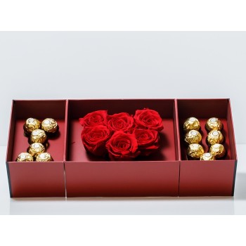 Εντυπωσιακό κουτί Ι ♥ U με Τριαντάφυλλα και Ferrero Rocher 